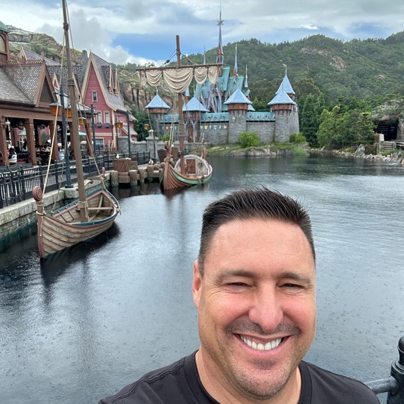 Meet your Posher, Rupert - Picture 14 of 16